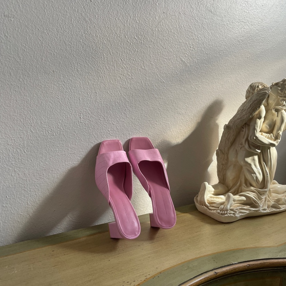 Barbie inspired heels  ✨